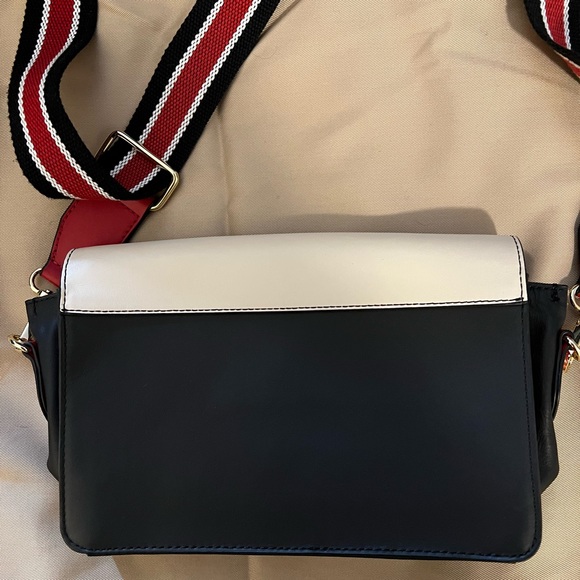 Brand new Love Moschino bag - Picture 6 of 9